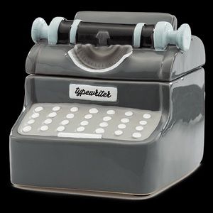 QWERTY Typewriter Scentsy Wax Warmer (Retired)